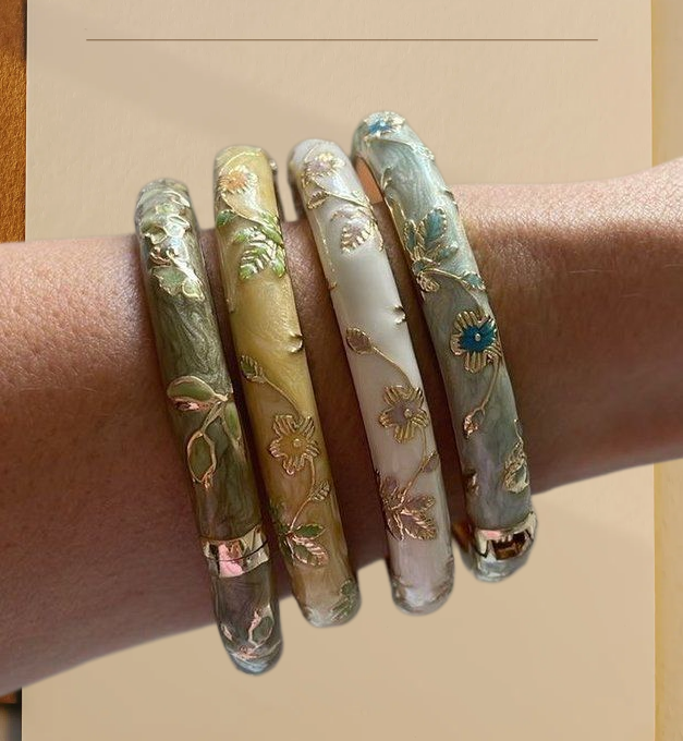 4 small floral bracelets ename - đánh giá và giá Coordinates Bracelet