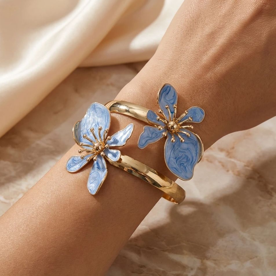 Elegant Enamel Flower Open Cuf - đánh giá và giá Coordinates Bracelet